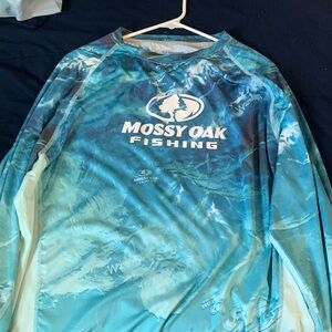 Mossy oak fishing large